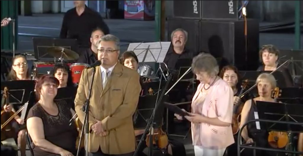 VAPTECH Holds An Symphony Orchestra Concert on Its Production Site